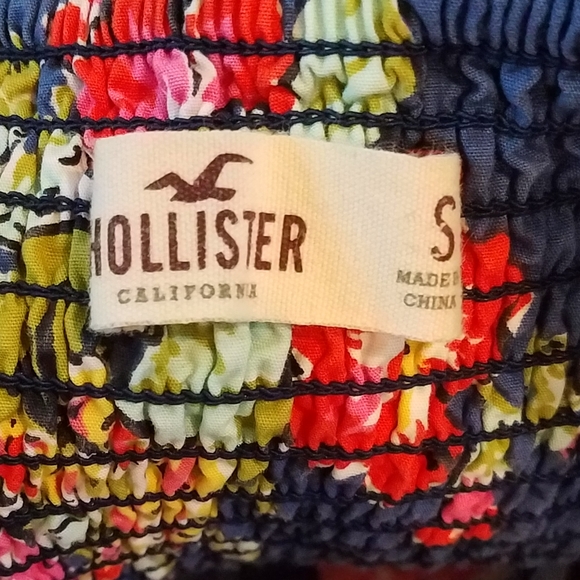 Hollister Top - Picture 3 of 3